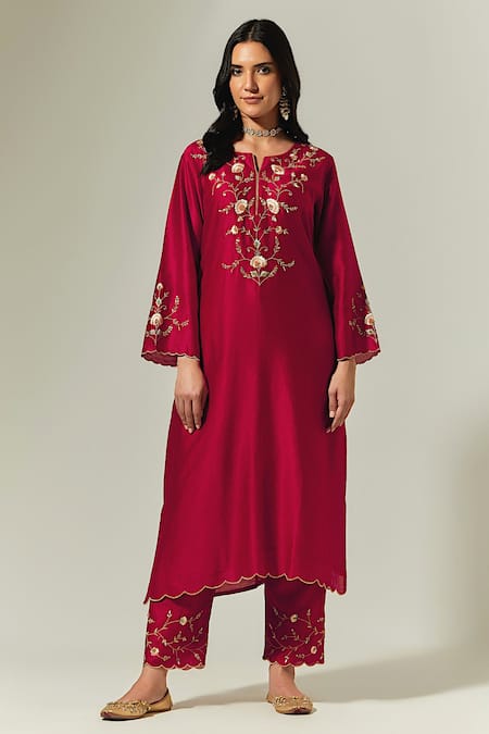 Anantaa by Roohi Red Silk Chanderi Embroidered Floral Notched Kurta 