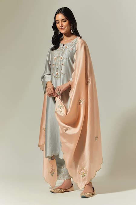 Anantaa By Roohi Silk Chanderi Embroidered Dupatta