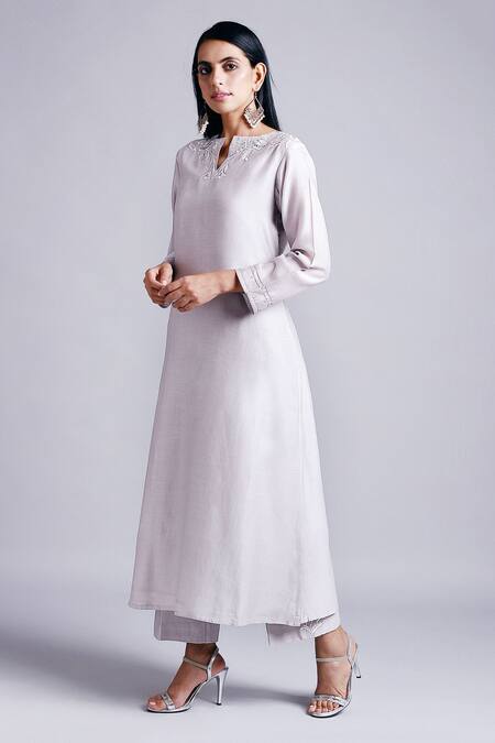 Buy Anantaa By Roohi Grey Silk Chanderi Kurta Online at Aza Fashions Buy_Anantaa By Roohi_Grey Silk Chanderi Kurta _Online_at_Aza_Fashions