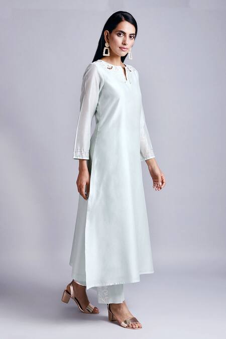 Anantaa By Roohi Green Silk Chanderi Kurta Online at Aza Fashions Anantaa By Roohi_Green Silk Chanderi Kurta _Online_at_Aza_Fashions