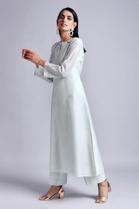 Buy Anantaa By Roohi Green Silk Chanderi Kurta Online at Aza Fashions Buy_Anantaa By Roohi_Green Silk Chanderi Kurta _Online_at_Aza_Fashions