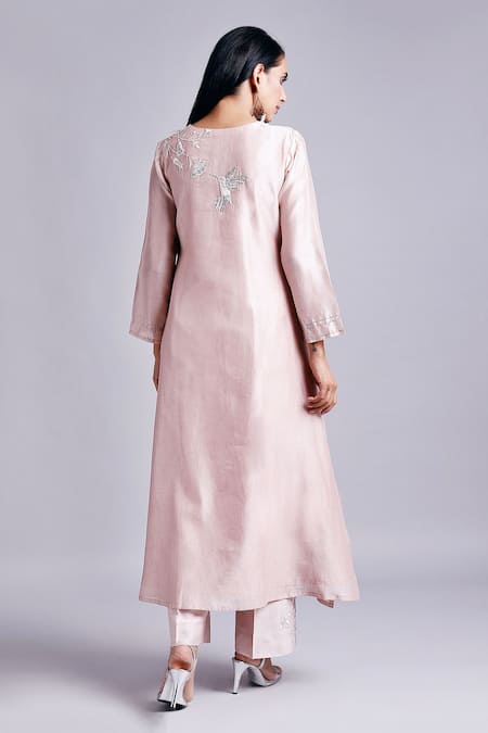 Shop Anantaa By Roohi Pink Silk Chanderi Kurta at Aza Fashions Shop_Anantaa By Roohi_Pink Silk Chanderi Kurta _at_Aza_Fashions