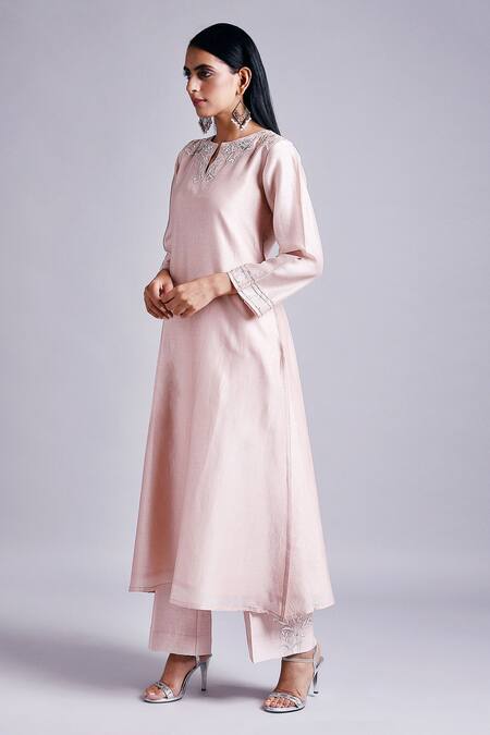 Anantaa By Roohi Pink Silk Chanderi Kurta Online at Aza Fashions Anantaa By Roohi_Pink Silk Chanderi Kurta _Online_at_Aza_Fashions