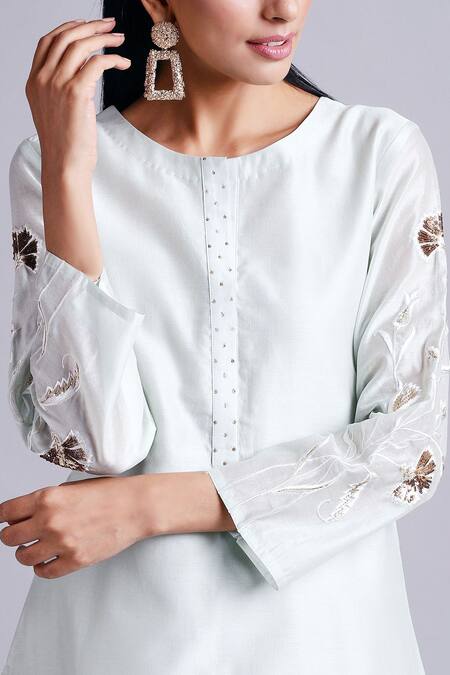 Shop Anantaa By Roohi Green Silk Chanderi Kurta Online at Aza Fashions Shop_Anantaa By Roohi_Green Silk Chanderi Kurta _Online_at_Aza_Fashions