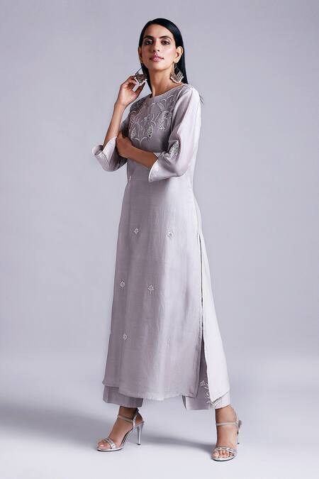 Buy Anantaa By Roohi Grey Silk Chanderi Kurta Online at Aza Fashions Buy_Anantaa By Roohi_Grey Silk Chanderi Kurta _Online_at_Aza_Fashions
