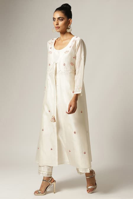 Anantaa By Roohi_White Silk Chanderi U Neck Jacket With Kurta _Online_at_Aza_Fashions