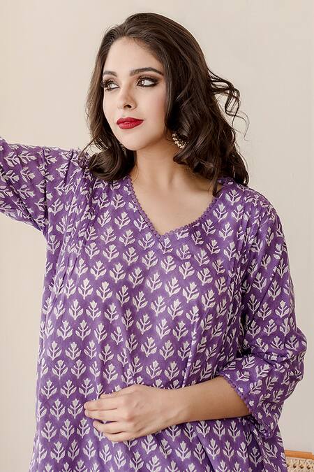 Shop Gulabo Jaipur Purple Cotton, Doriya Floral V Neck Printed Kurta Set Online at Aza Fashions Shop_Gulabo Jaipur_Purple Cotton, Doriya Floral V Neck Printed Kurta Set _Online_at_Aza_Fashions