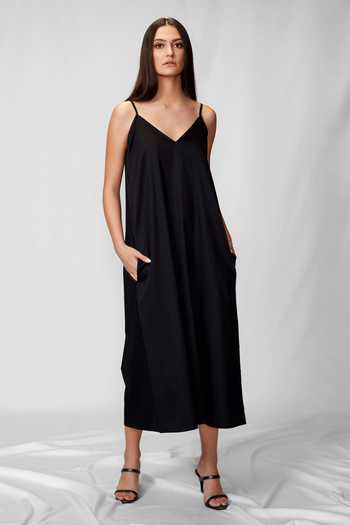 Buy Aligne Black Cotton Satin Shift Dress Online | Aza Fashion.