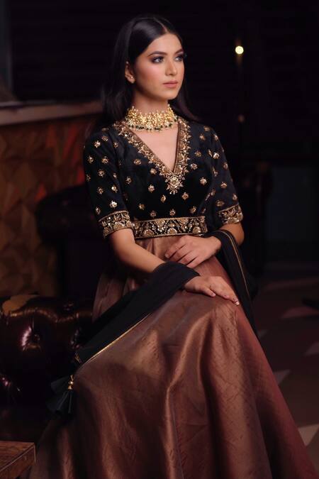 Buy Parul Gandhi Gold Organza, Suede Round Flared Anarkali With Dupatta Online at Aza Fashions Buy_Parul Gandhi_Gold Organza, Suede Round Flared Anarkali With Dupatta _Online_at_Aza_Fashions