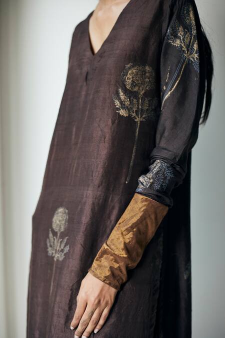 Buy_Shorshe Clothing_Brown Silk And Chanderi V Neck Kurta & Pant Set_Online_at_Aza_Fashions