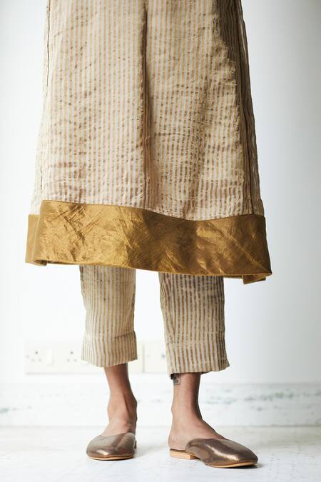 Shorshe Clothing_Beige Handloom Striped Tissue V Neck Woven Kurta And Pant Set_at_Aza_Fashions