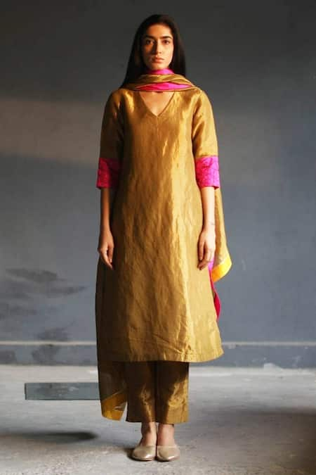 Shorshe Clothing Handloom Tissue Kurta & Pant Set 