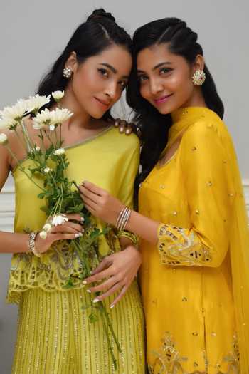 Maison Blu_Yellow Silk Embroidered Kurta Set_Online_at_Aza_Fashions