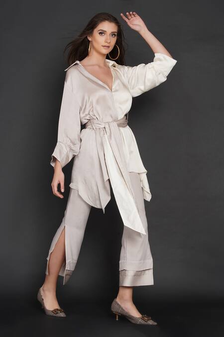 Shop_Angry Owl_White Modal Owl Motif Collared Neck Colorblock Top  _Online_at_Aza_Fashions