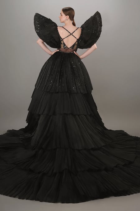 Anjum Qureshi Embroidered Short Dress With Trail 