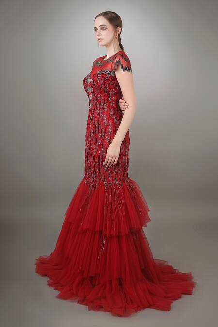 Anjum Qureshi_Red Net And Silk Silver Metallic Work Round Fray Textured Mermaid Gown _Online_at_Aza_Fashions