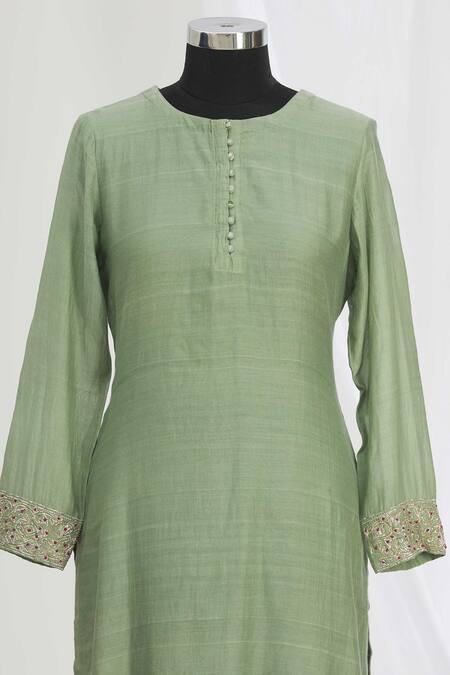 Buy Neha Khullar Green Round Embroidered Kurta Set Online at Aza Fashions Buy_Neha Khullar_Green Round Embroidered Kurta Set _Online_at_Aza_Fashions