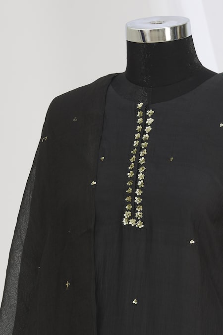 Neha Khullar_Black Embroidered Kurta Set For Kids_at_Aza_Fashions
