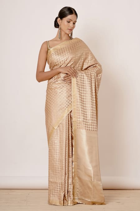 Buy Mitera Black & Gold Toned Art Silk Woven Design Banarasi Saree - Sarees  for Women 11676596 | Myntra