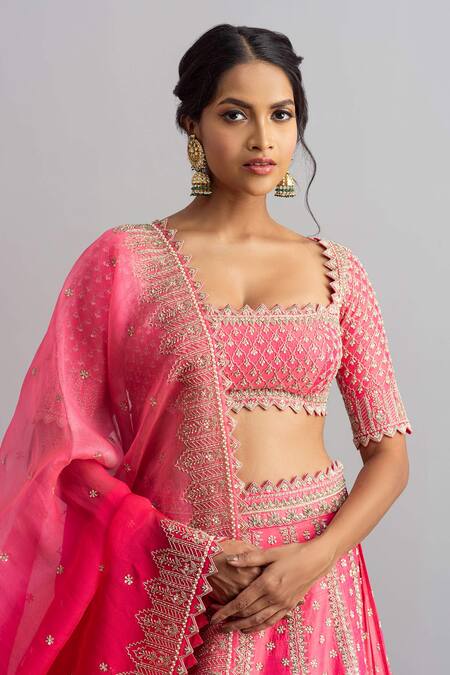 Anushree Reddy Pink Raw Silk Dupatta Organza Embroidery Riwaayat Bridal Lehenga Set Online at Aza Fashions Anushree Reddy_Pink Raw Silk Dupatta Organza Embroidery Riwaayat Bridal Lehenga Set _Online_at_Aza_Fashions