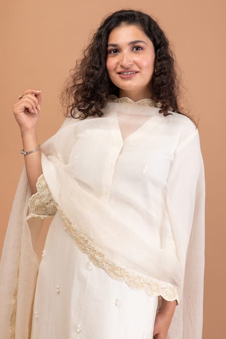 Buy_Anushka Repswal - Sewing Love_Ivory Dupatta Organza, Kurta Malai Chanderi, Pant Cotton Embroidered Set _Online_at_Aza_Fashions