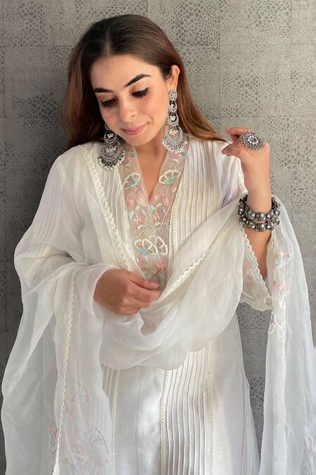 Shop_Anushka Repswal - Sewing Love_Off White Dupatta Organza, Kurta Chanderi, Lining Mulmul, Pant Pintuck Set _Online_at_Aza_Fashions