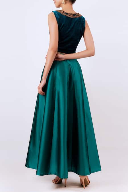 Shop Aharin India Green Velvet, Taffeta Round Embroidered Blouse And Lehenga Set at Aza Fashions Shop_Aharin India_Green Velvet, Taffeta Round Embroidered Blouse And Lehenga Set_at_Aza_Fashions
