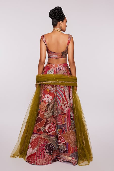 Aisha Rao Divergence Print Skirt Set 