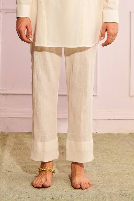 Artless_White Bamboo Fabric Plain Pintuck Short Kurta_at_Aza_Fashions