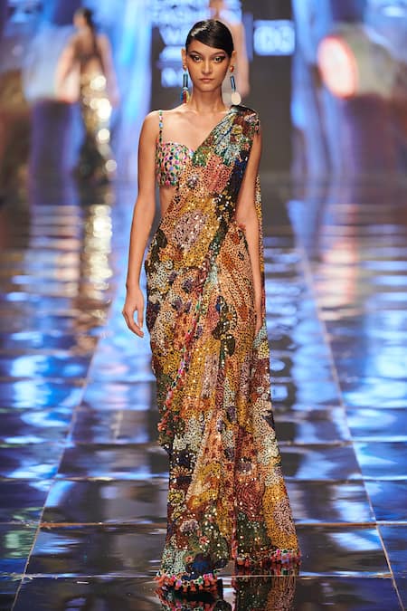 Aisha Rao_Black Georgette Trencadis And Beads Pre-draped Saree With Blouse _Online_at_Aza_Fashions