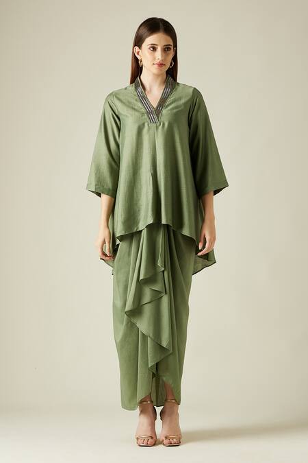 Buy Aakaar Green Cotton Silk Bead Work V Neck Asymmetric Tunic And Draped Skirt Set Online at Aza Fashions Buy_Aakaar_Green Cotton Silk Bead Work V Neck Asymmetric Tunic And Draped Skirt Set _Online_at_Aza_Fashions