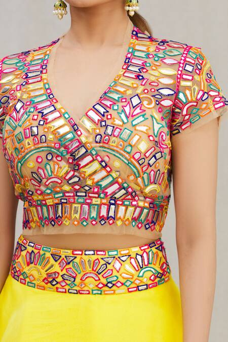 Asal By Abu Sandeep_Yellow Net V Neck Embroidered Lehenga Set_at_Aza_Fashions