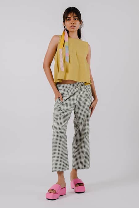 Tussah By Siddhi Shah Black Cotton Cut Work Round Neck Back Bowtie Crop Top With Pant Online at Aza Fashions Tussah By Siddhi Shah_Black Cotton Cut Work Round Neck Back Bowtie Crop Top With Pant _Online_at_Aza_Fashions