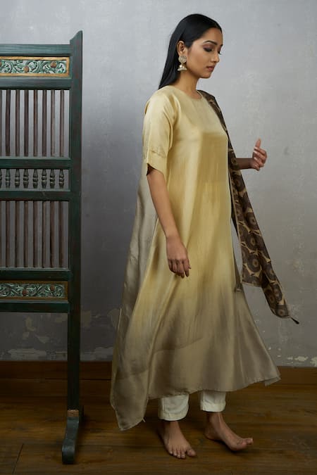 Buy Meghna Panchmatia Beige Natural Dupion Crepe Silk Round Long Kurta With Printed Dupatta Online at Aza Fashions Buy_Meghna Panchmatia_Beige Natural Dupion Crepe Silk Round Long Kurta With Printed Dupatta _Online_at_Aza_Fashions