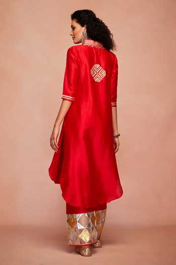 Shop Gulabo By Abu Sandeep Red Chanderi Silk A-line Kurta at Aza Fashions Shop_Gulabo By Abu Sandeep_Red Chanderi Silk A-line Kurta _at_Aza_Fashions