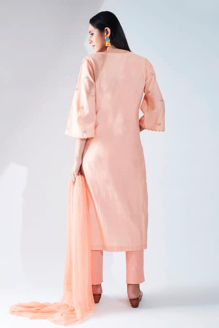 Asha Gautam Embroidered Kurta Set 