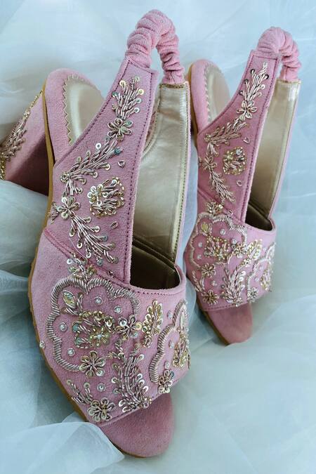 Shiveen Shiveen Pink Embroidered Block Heels Online at Aza Fashions Shiveen Shiveen_Pink Embroidered Block Heels _Online_at_Aza_Fashions