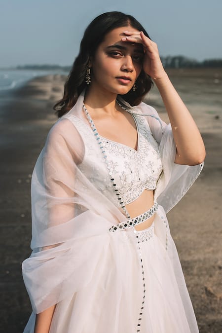 Shop Asaga White Organza, Satin, Linen V Neck Embroidered Lehenga Set at Aza Fashions Shop_Asaga_White Organza, Satin, Linen V Neck Embroidered Lehenga Set _at_Aza_Fashions