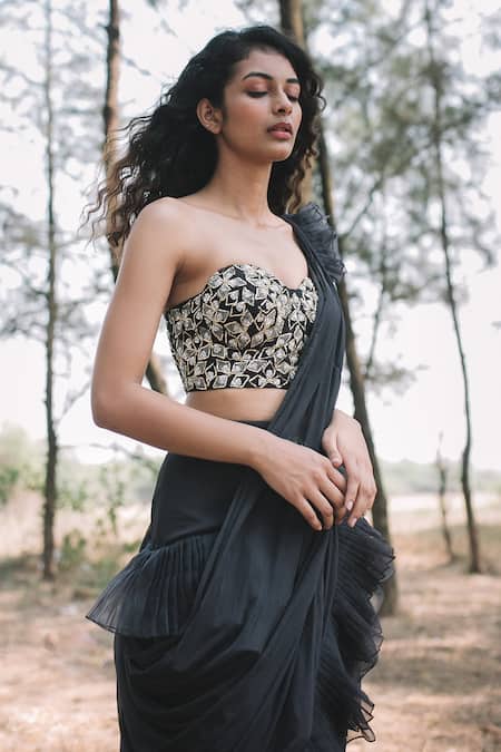 Shop Asaga Black Silk, Organza, Chiffon Sweetheart Neck Ruffle Pre-draped Saree With Blouse at Aza Fashions Shop_Asaga_Black Silk, Organza, Chiffon Sweetheart Neck Ruffle Pre-draped Saree With Blouse _at_Aza_Fashions