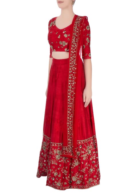 Buy_Astha Narang_Red Floral Scoop Neck Embroidered Bridal Lehenga Set _Online_at_Aza_Fashions