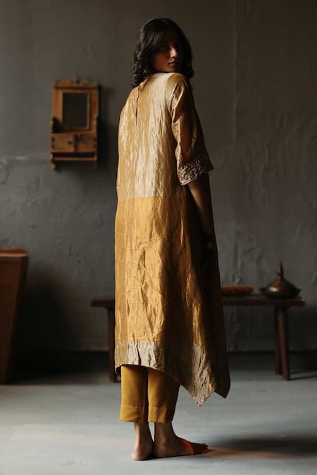 Shorshe Clothing Asymmetric Kurta & Pant Set 