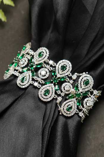 Buy_Auraa Trends_Silver Plated Imitation Diamonds Stone Studded Bracelet _Online_at_Aza_Fashions