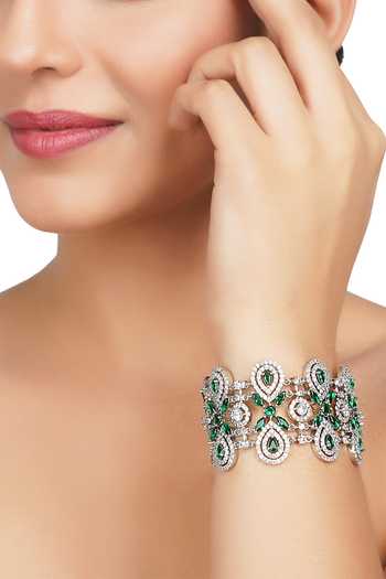 Auraa Trends_Silver Plated Imitation Diamonds Stone Studded Bracelet _at_Aza_Fashions