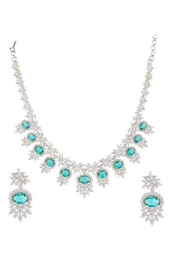 Auraa Trends Stone Studded Necklace Set 