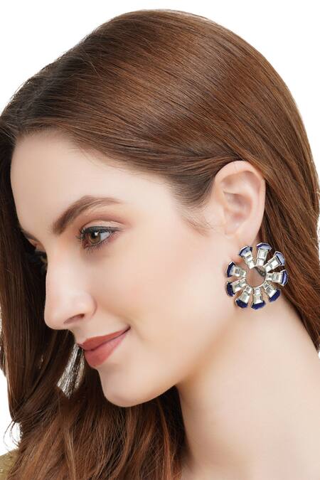 Auraa Trends Kundan Studs 