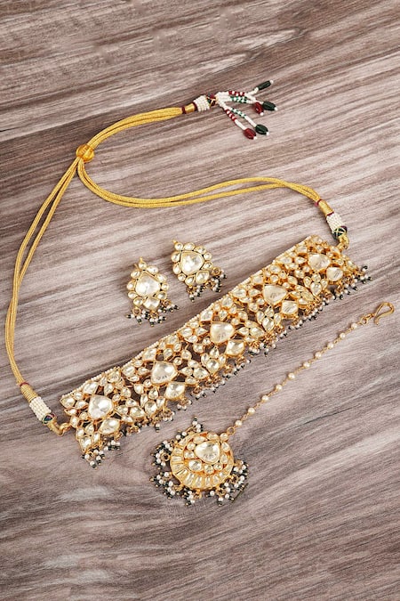 Buy_Auraa Trends_Gold Plated Pearls, Diamonds Kundan Necklace Set _Online_at_Aza_Fashions