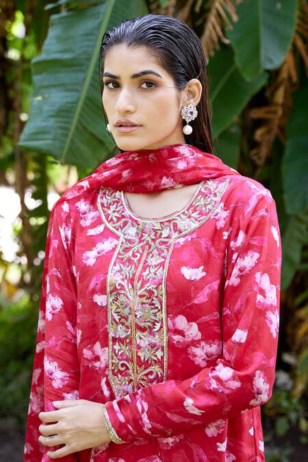 Buy_Atelier Shikaarbagh_Red Organza, Satin Embroidery Round Neck Yoke Kurta Churidar Set _Online_at_Aza_Fashions