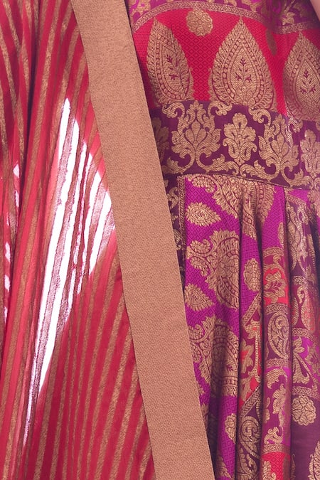 Shop_Pooja Rajpal Jaggi_Red Anarkali Brocade Dupatta Banarasi Georgette U Neck With_Online_at_Aza_Fashions