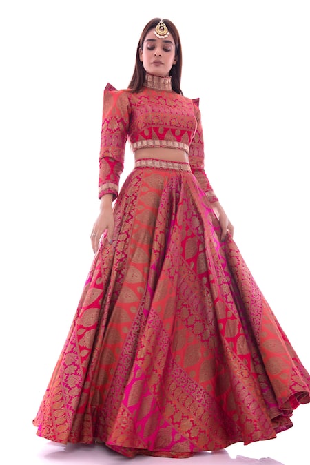 Pooja Rajpal Jaggi_Purple Brocade, Dupatta Organza Band Collar Banarasi Lehenga Set_Online_at_Aza_Fashions