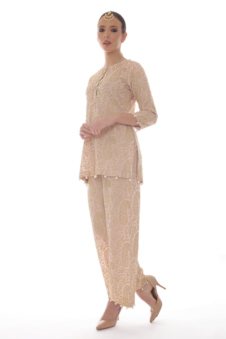 Buy Pooja Rajpal Jaggi Pink Georgette Gold Kashmiri And Pearls Round Jaal Embroidered Kurta And Pant Set Online at Aza Fashions Buy_Pooja Rajpal Jaggi_Pink Georgette Gold Kashmiri And Pearls Round Jaal Embroidered Kurta And Pant Set _Online_at_Aza_Fashions